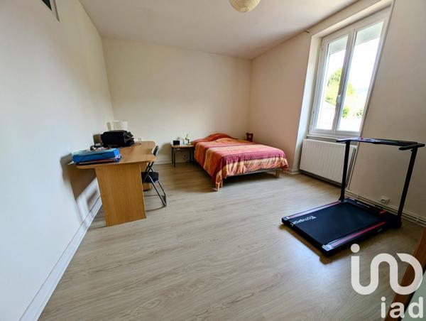 Maison à vendre 6 pièces 160 m² Saint-Sulpice-Laurière