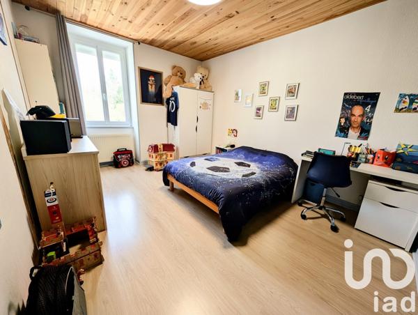 Maison à vendre 6 pièces 160 m² Saint-Sulpice-Laurière