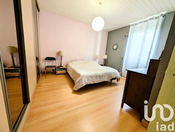 Maison à vendre 6 pièces 160 m² Saint-Sulpice-Laurière