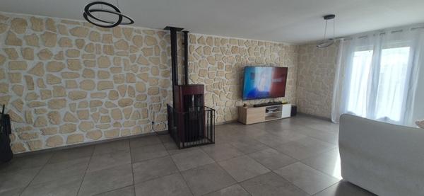 Maison à louer 850 € CC Courcelles-de-Touraine 5 p 103 m² DPE C