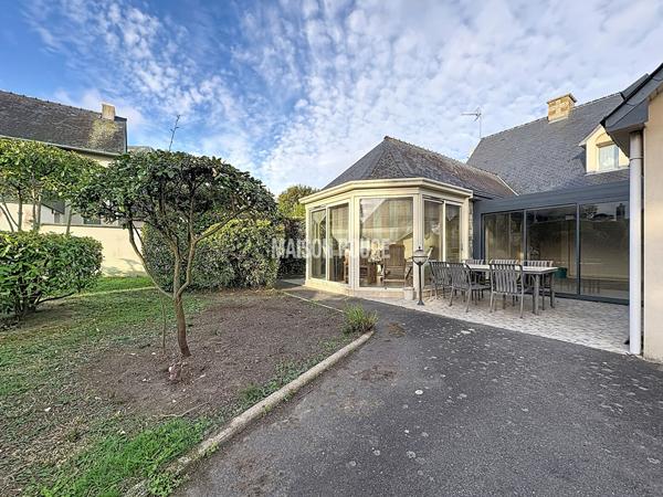 Maison contenporaine avec jardin et garage dans Dinard centre - chambre au rdc