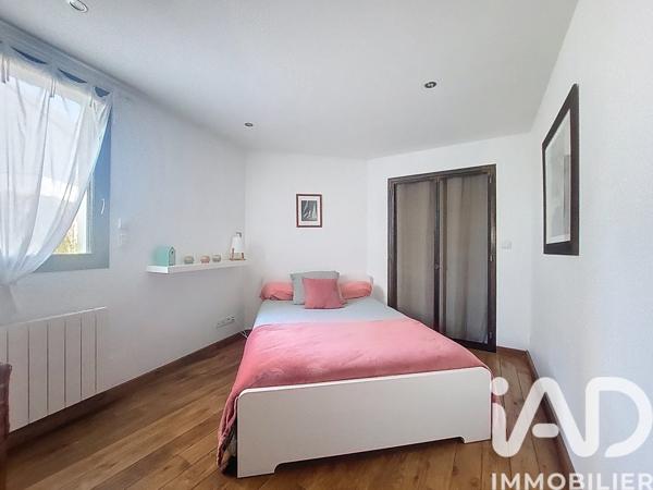 Maison à vendre 6 pièces 197 m² Le Bono