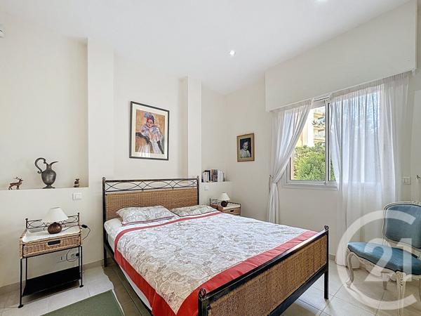 Appartement F7 Et + à vendre  7 pièces - 169,77 m2 MANDELIEU LA NAPOULE - 06