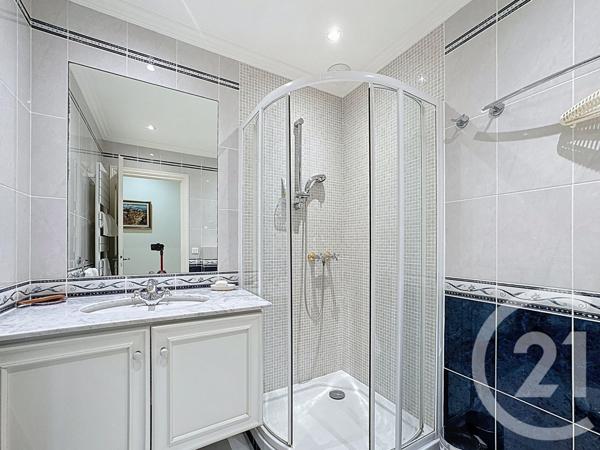 Appartement F7 Et + à vendre  7 pièces - 169,77 m2 MANDELIEU LA NAPOULE - 06