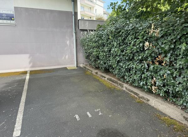 Charmant T2 avec terrasse de 22m2 plein sud et stationnement