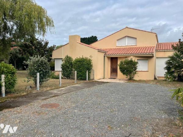 Beau pavillon à 20 mn de St GILLES croix de vie !