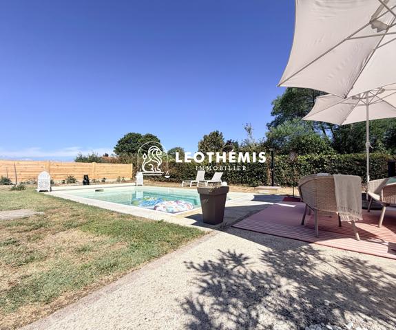 MAISON CONTEMPORAINE RÉNOVÉE AVEC PISCINE