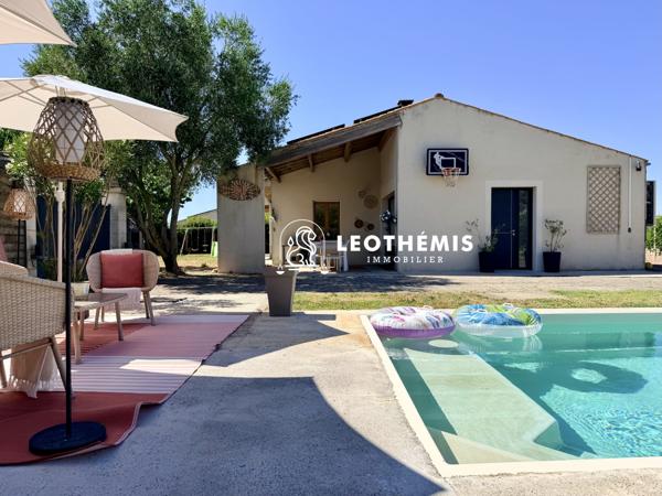 MAISON CONTEMPORAINE RÉNOVÉE AVEC PISCINE