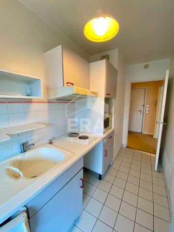 PAU - Hyper centre ville : Résidence senior Les Hespérides : Appartement T2 avec parking