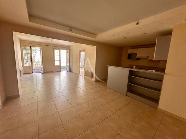 Appartement Saintes 3 pièce(s) 79 m2