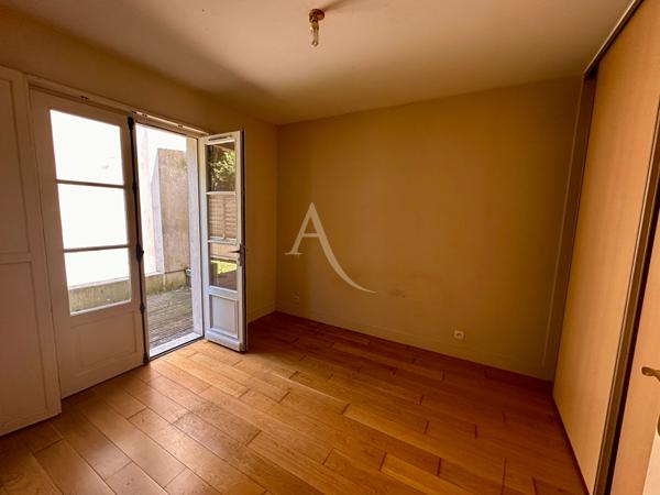 Appartement Saintes 3 pièce(s) 79 m2