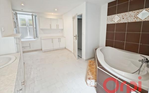 Maison à vendre    5 pièces • 120 m2 Châteauneuf-sur-Cher