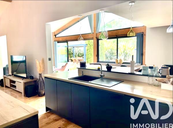 Maison à vendre 6 pièces 180 m² Andernos-les-Bains