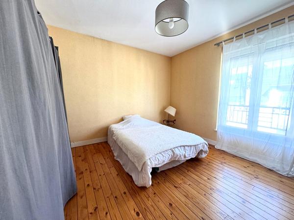 Charmante Mancelle avec chambre de plain-pied