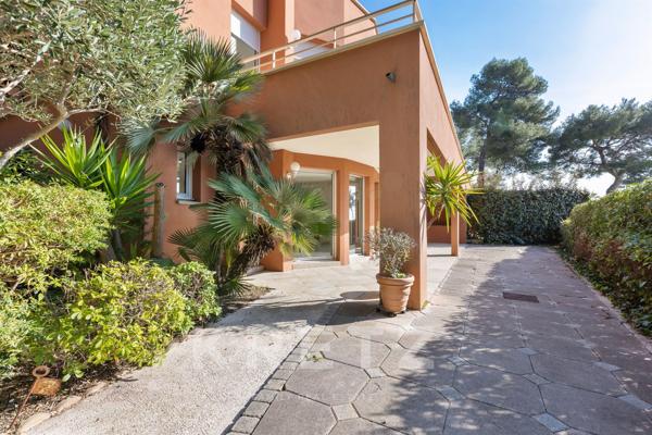 Appartement avec accès privatif à la mer