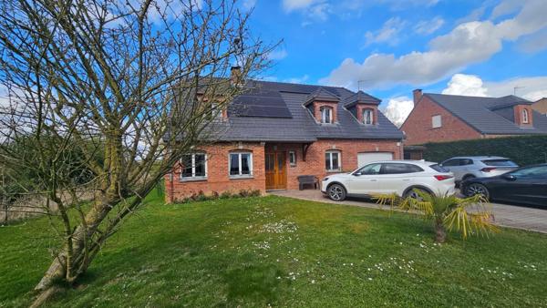 Magnifique Maison Individuelle 155m2 - 4 chambres - Garage - Pergola - jardin