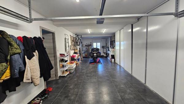 Magnifique Maison Individuelle 155m2 - 4 chambres - Garage - Pergola - jardin