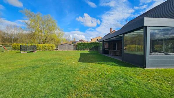 Magnifique Maison Individuelle 155m2 - 4 chambres - Garage - Pergola - jardin