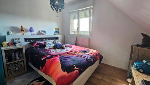 Magnifique Maison Individuelle 155m2 - 4 chambres - Garage - Pergola - jardin