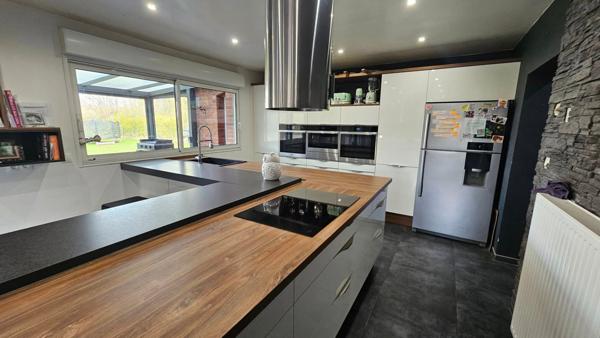 Magnifique Maison Individuelle 155m2 - 4 chambres - Garage - Pergola - jardin