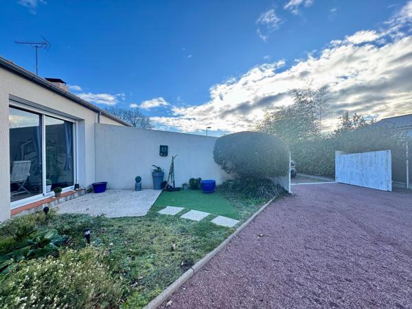 Maison à CHALLANS, 85300 - 4 pièces 76m²