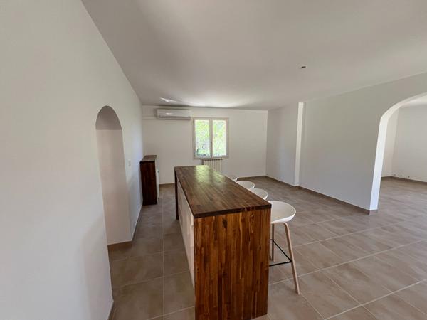 Rarissime ! Limoux maison 4 chambres sur parcelle d'environ 4000 m² avec piscine et pol hosse