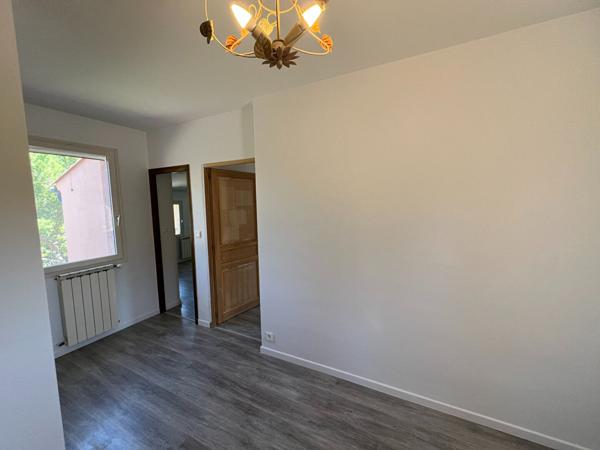 Rarissime ! Limoux maison 4 chambres sur parcelle d'environ 4000 m² avec piscine et pol hosse