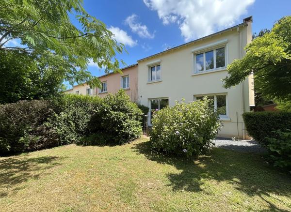 Maison Saint Herblain 5 pièces 103 m2 / 4 chambres avec vie de plain-pied.