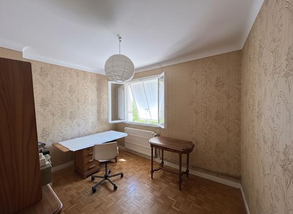 Maison Saint Herblain 5 pièces 103 m2 / 4 chambres avec vie de plain-pied.