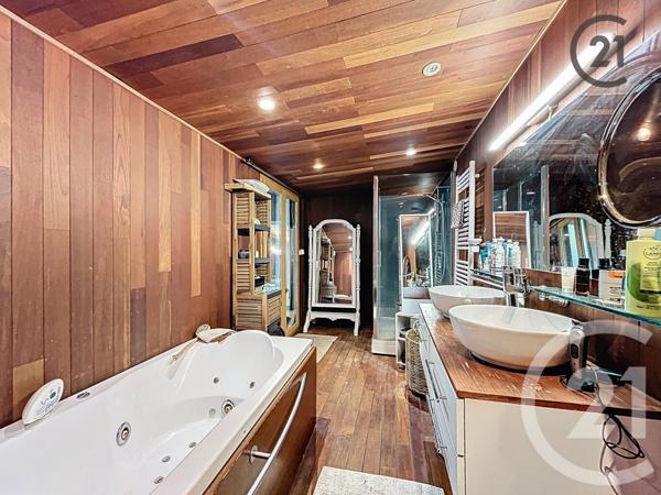 Maison à vendre  6 pièces - 353,83 m2 CANNES ECLUSE - 77