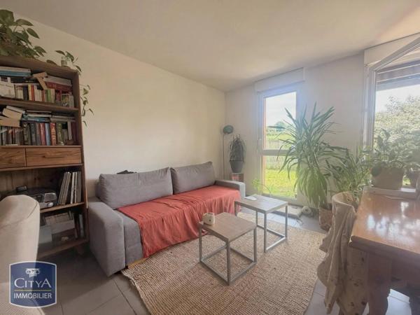 Appartement à louer 3 pièces 59.05m² Genay (69730)