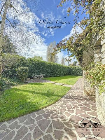 Orgeval (78630) Propriété 11P 402m2 utiles sous sol total 8ch