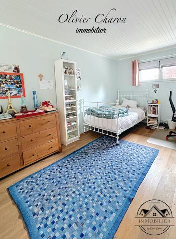 Orgeval (78630) Propriété 11P 402m2 utiles sous sol total 8ch