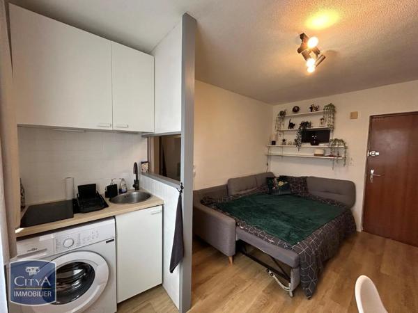 Appartement à louer 1 pièce 17.8m² Fontaine-lès-Dijon (21121)
