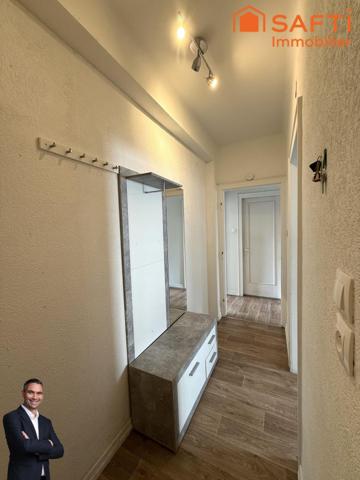 Superbe appartement de 2 pièces avec vue sur la Place d'Austerlitz disposant d'un balcon et d'une cave !