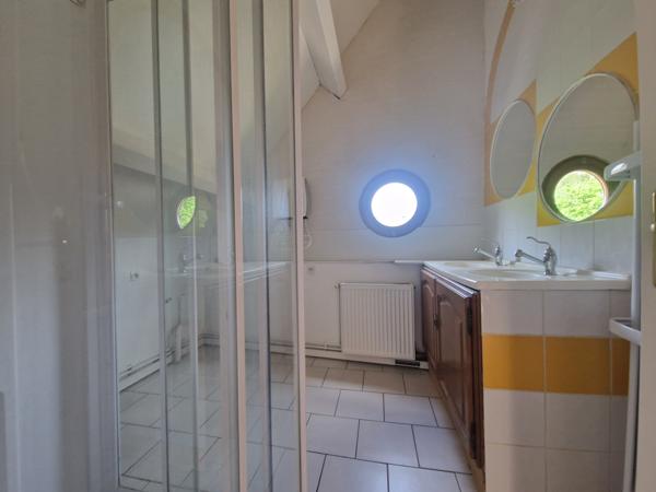 charmante maison bourg 2ch