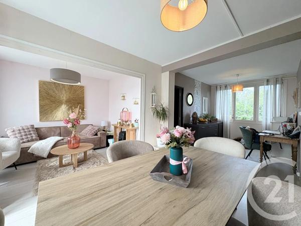 Appartement F5 à vendre  5 pièces - 78 m 2   ST QUENTIN  - 02