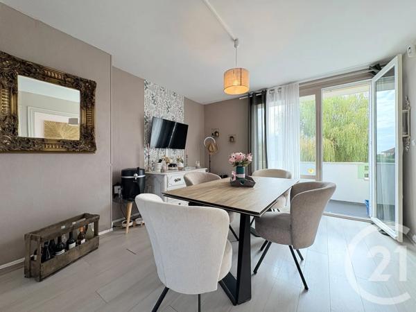 Appartement F5 à vendre  5 pièces - 78 m 2   ST QUENTIN  - 02