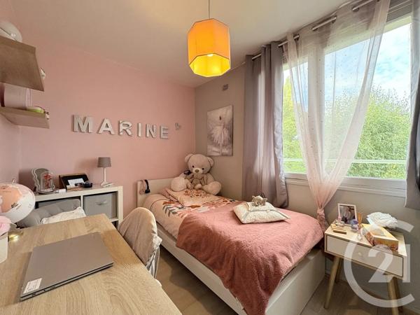 Appartement F5 à vendre  5 pièces - 78 m 2   ST QUENTIN  - 02