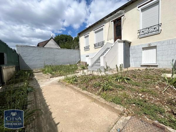 Maison à louer 5 pièces 103m² Villejuif (94800)