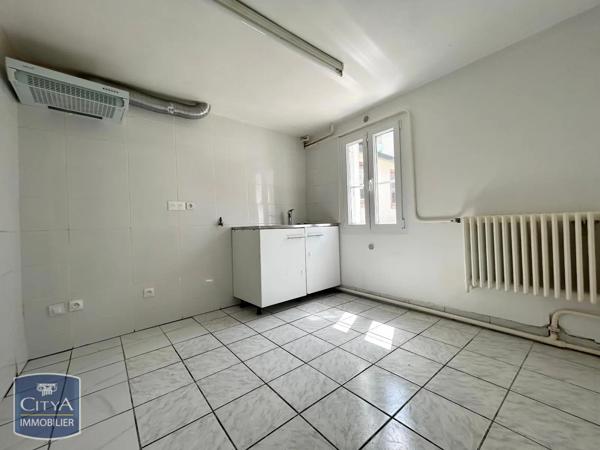 Maison à louer 5 pièces 103m² Villejuif (94800)