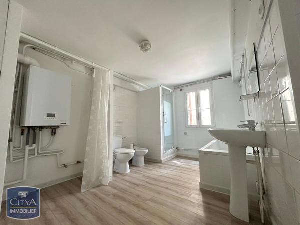 Maison à louer 5 pièces 103m² Villejuif (94800)