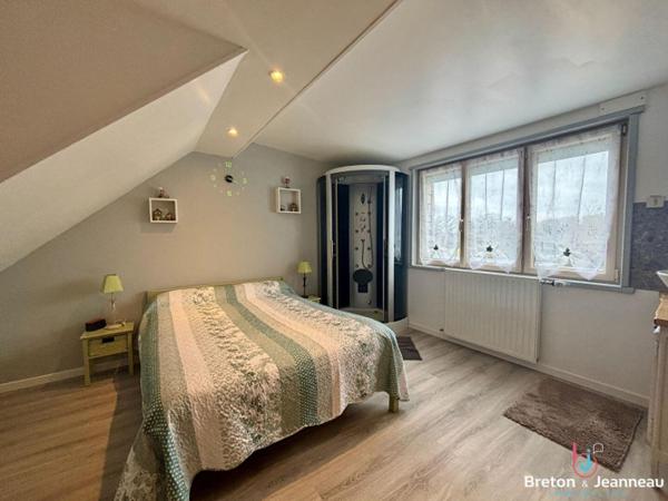 Ensemble immobilier sur environ 4 ha à Argentré