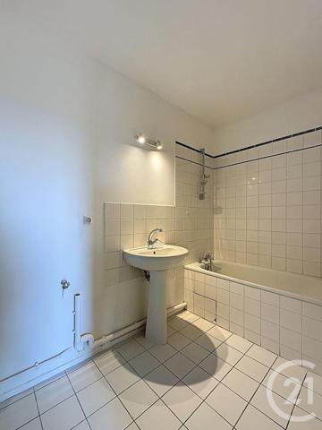 Appartement F4 à vendre  4 pièces - 69,59 m2 MONTELIMAR - 26