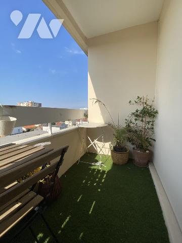 En exclusivité à Tinqueux, découvrez cet appartement de type 5 situé dans une résidence avec as...