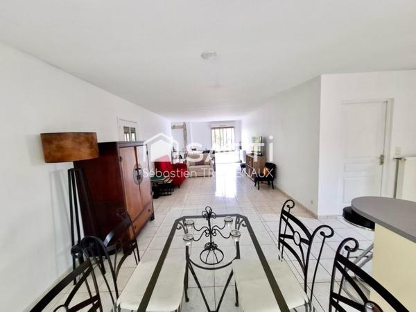 SAINT JEAN DE LINIERES, MAISON 3 CHAMBRES