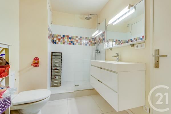 Appartement F5 à vendre  5 pièces - 119,20 m2 PARIS - 75015