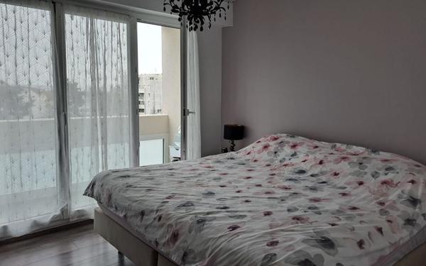 Appartement à vendre    5 pièces •  Créteil