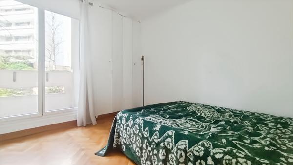 Appartement 4 pièces de 89m² au pied du métro