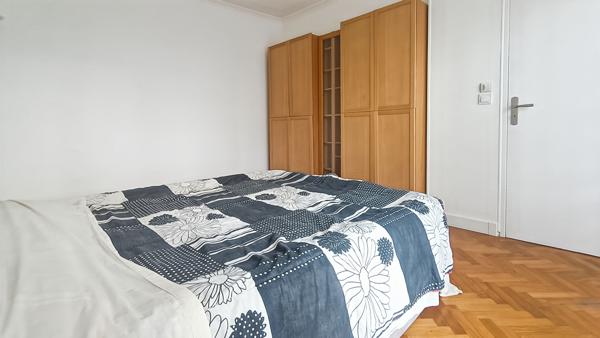 Appartement 4 pièces de 89m² au pied du métro